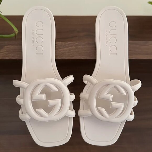 Gucci Women's White Slides Rubber Size 39 - Picture 7 of 7